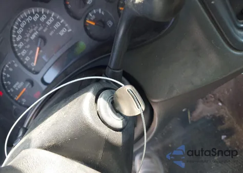 2005 Chevrolet Silverado 1500 Ls z USA, uszkodzony, nr VIN 2GCEC13T851196077